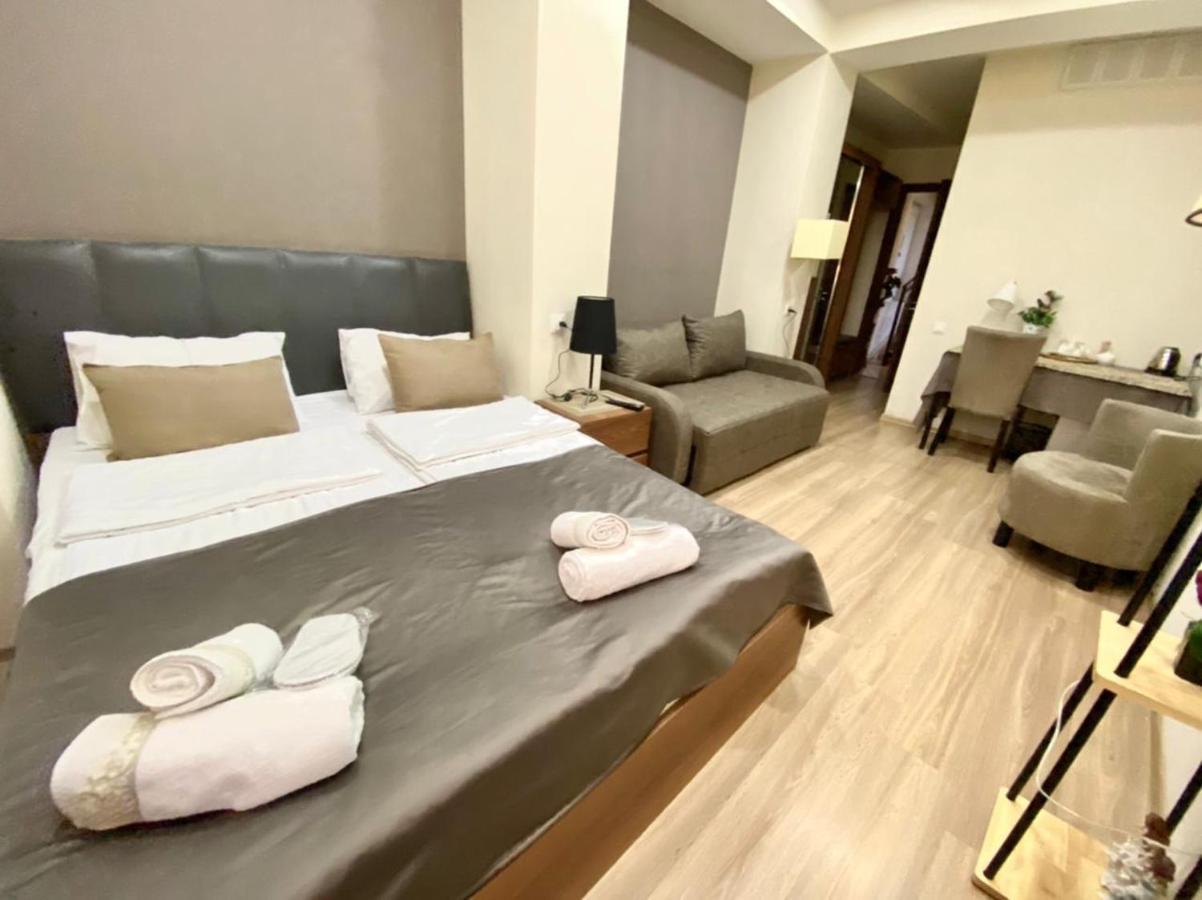 Hotel Terrace Tbilisi Eksteriør billede