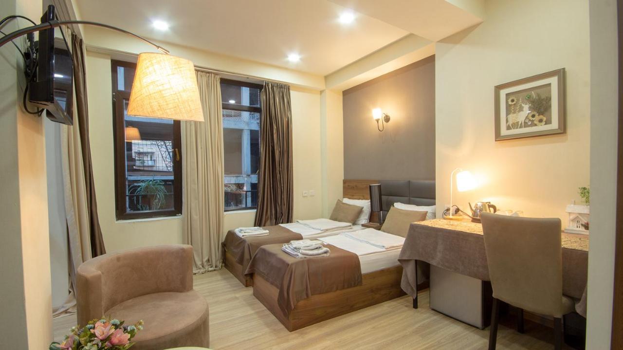 Hotel Terrace Tbilisi Eksteriør billede